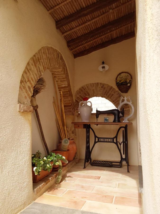 B&B Sa Prama Galtellì Exterior foto