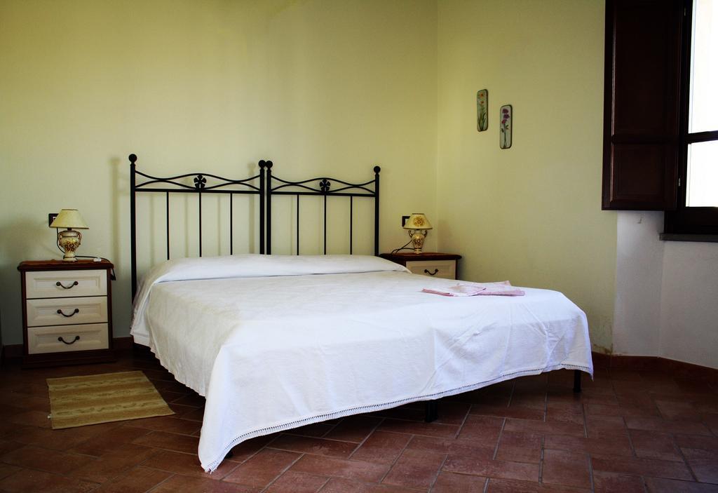 B&B Sa Prama Galtellì Exterior foto